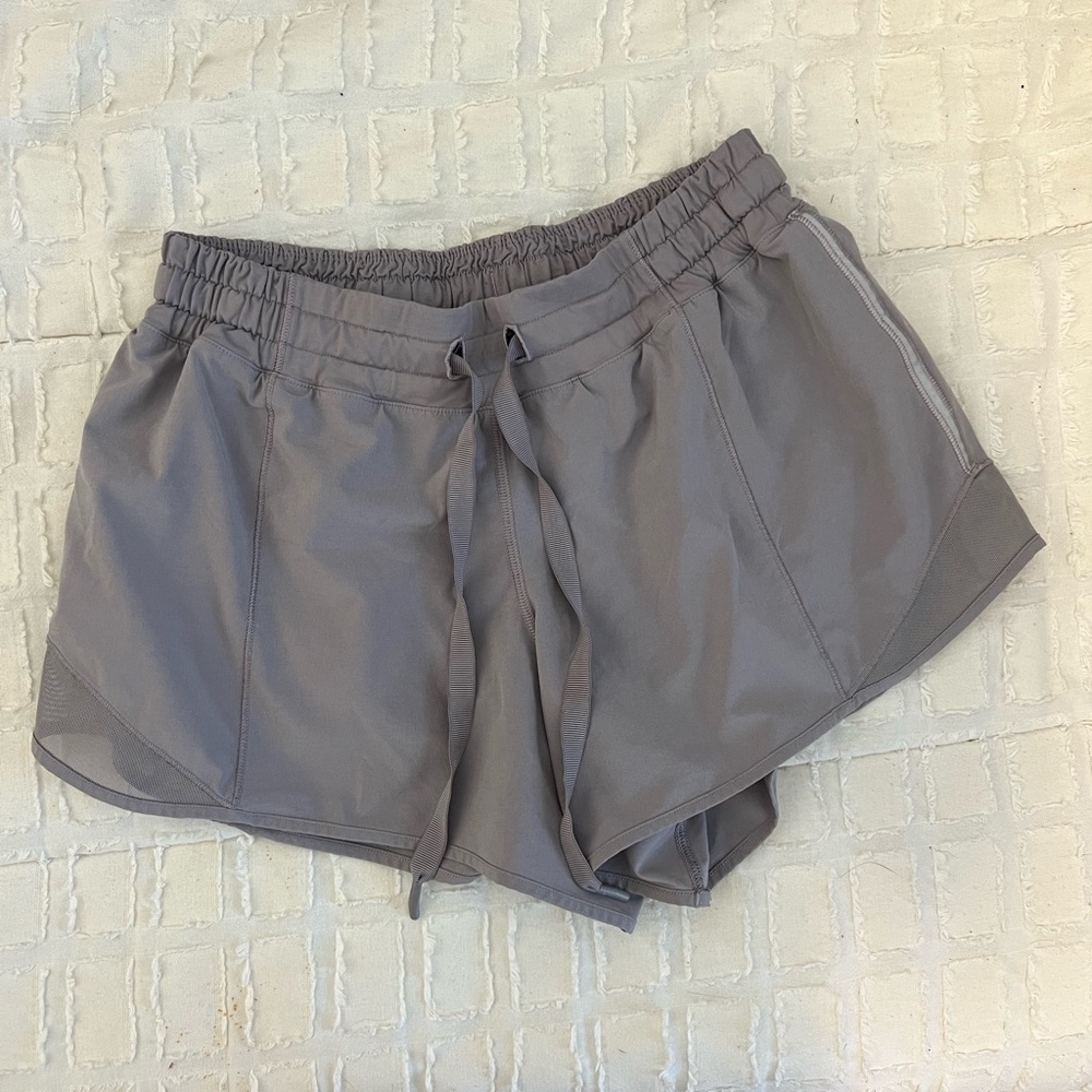 Lululemon hotty hot short